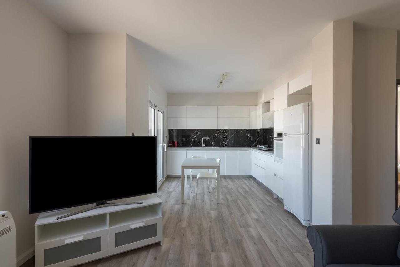 Acropolis View Apartment For 4 People 雅典 外观 照片